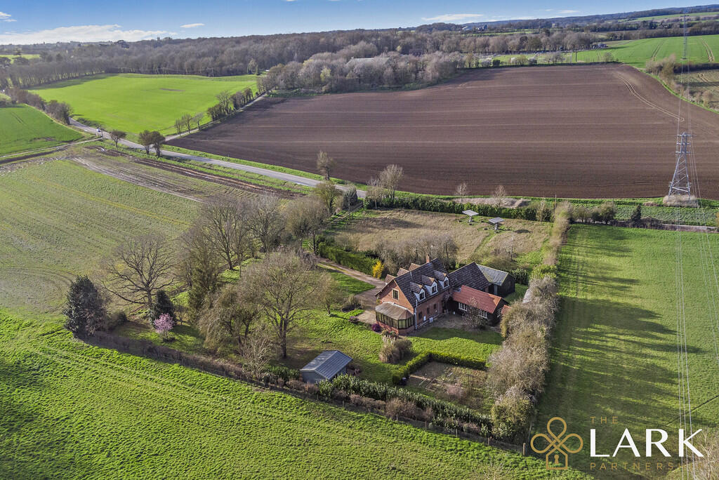 House in Ipswich, Barking - View 2
