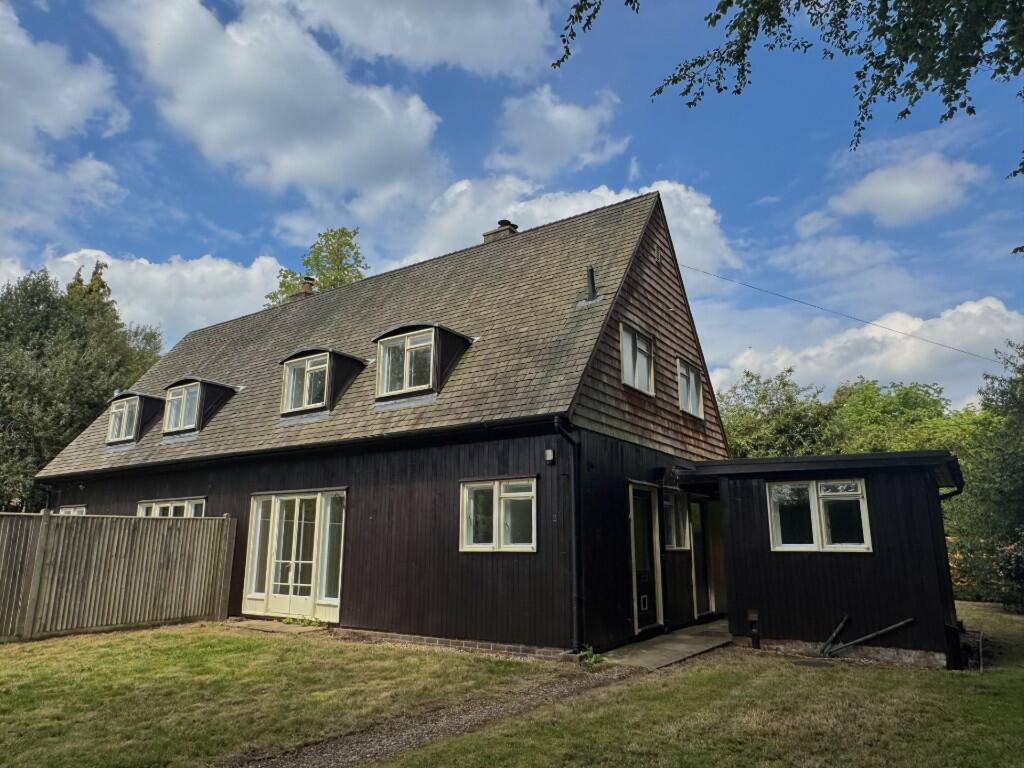 Main image of property: 2 Colt Cottages