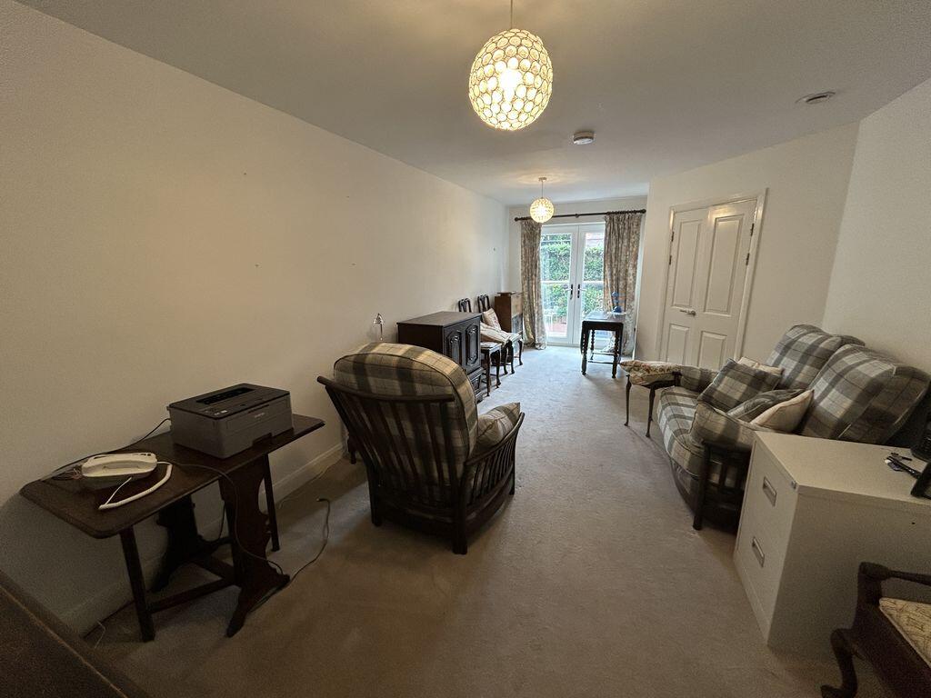 Apartment in Llandudno, Rhos-on-Sea - View 2