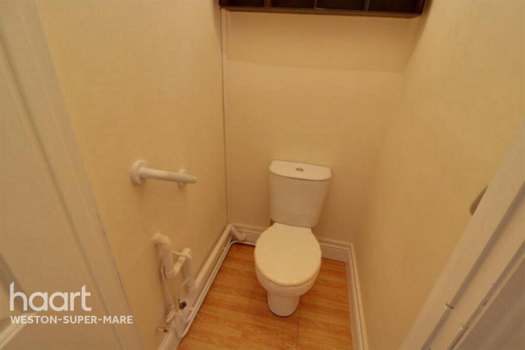 Apartment in Weston-super-Mare, North Somerset