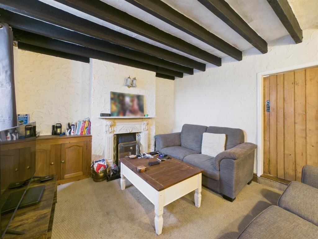 Hillside, Markfield, LE67 9UP photo 2