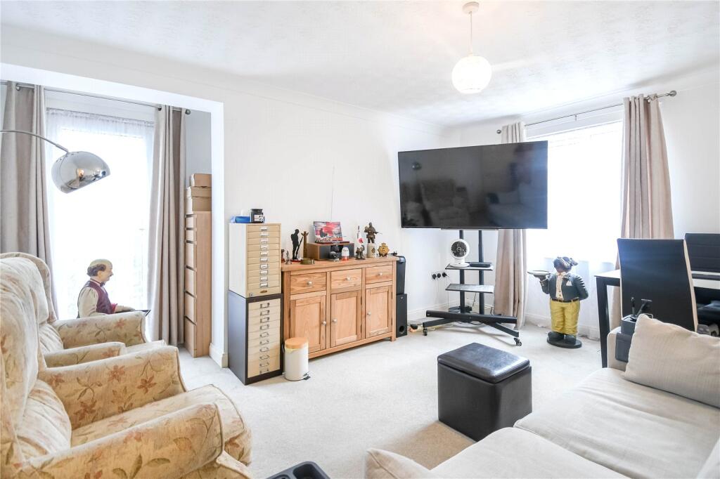 Apartment in Newbury, East Fields, Speenhamland - View 3
