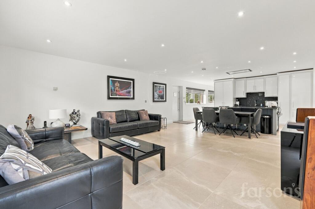 House in Chelmsford - View 5