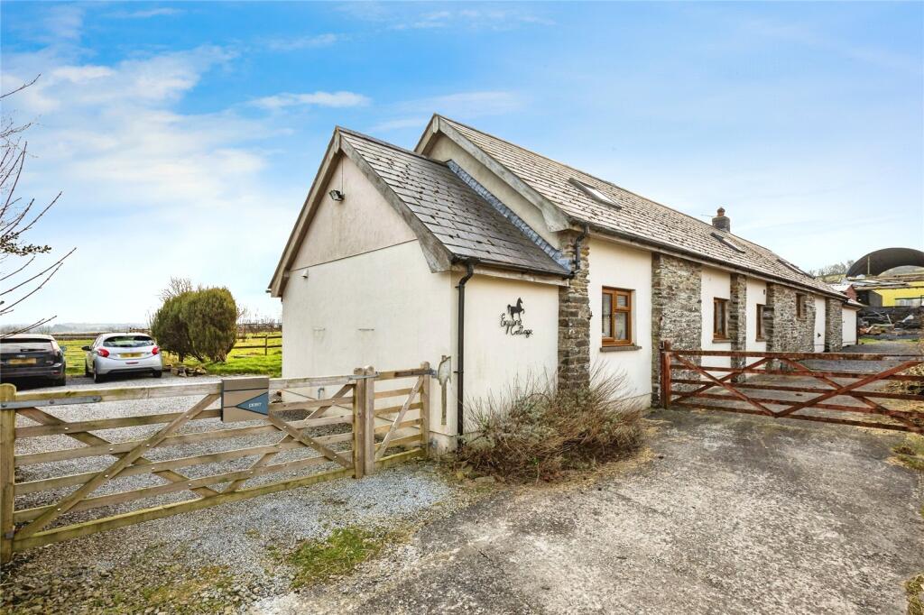 3-bed house on Velindre, Llandysul, Carmarthenshire, SA44, £450,000