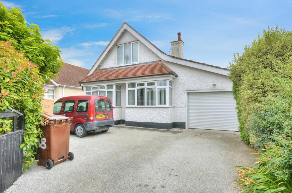 3-bed house on Sefton Avenue, Bognor Regis, West Sussex, PO21, £450,000
