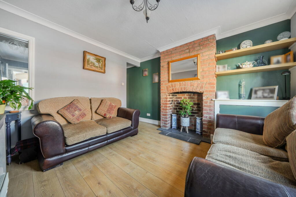 House in Leicester - More