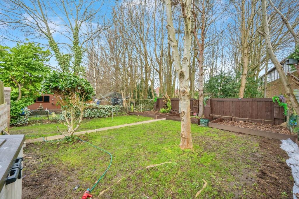 Additional image 16 of Sutton Avenue, Tamworth