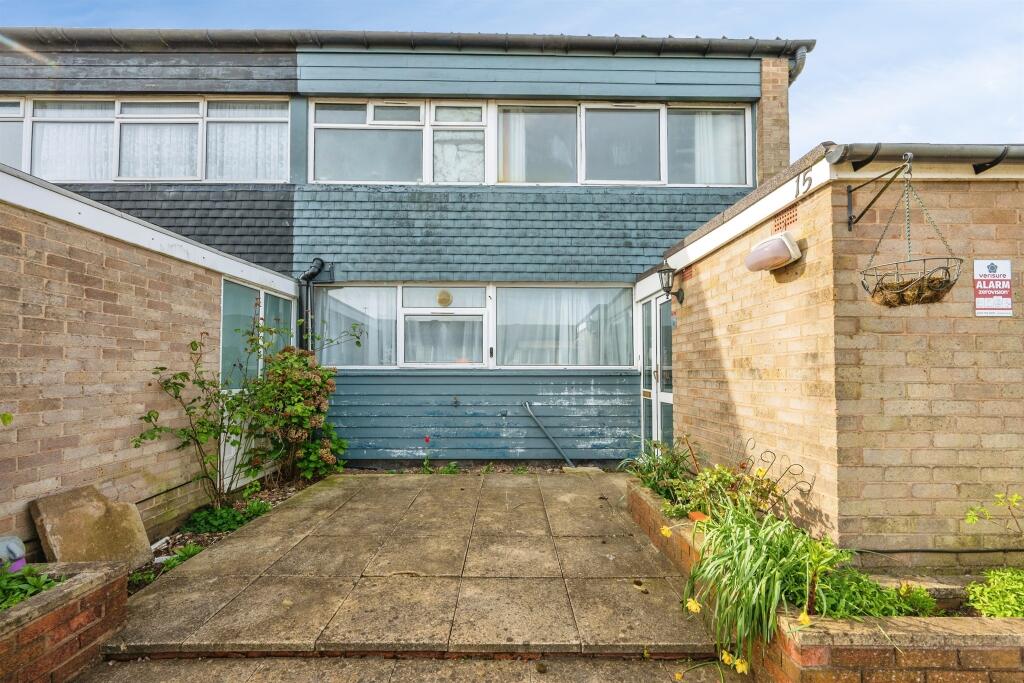 Main image of property: Saxelby Close, Birmingham