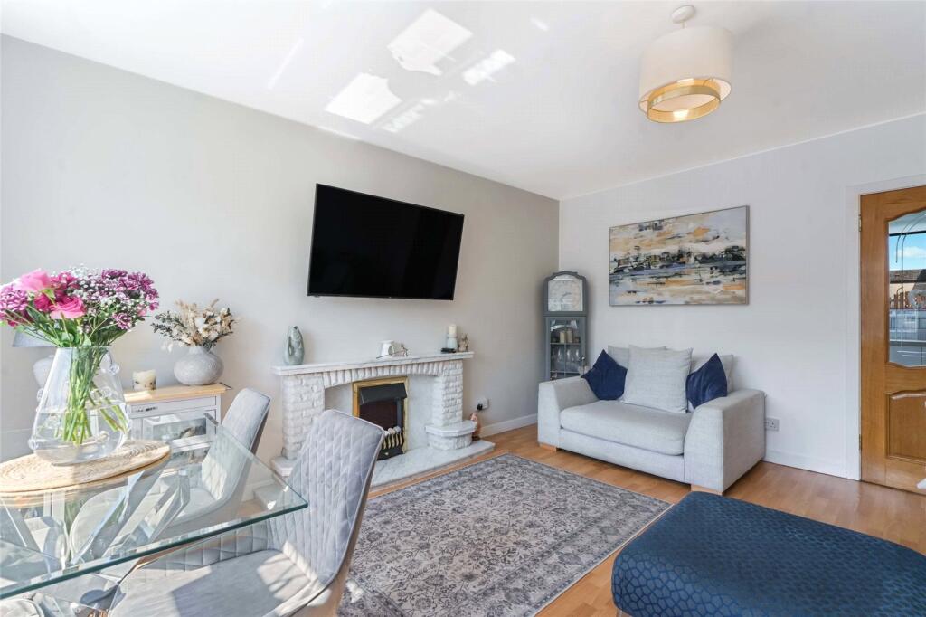 House in Motherwell, North Lanarkshire - View 5