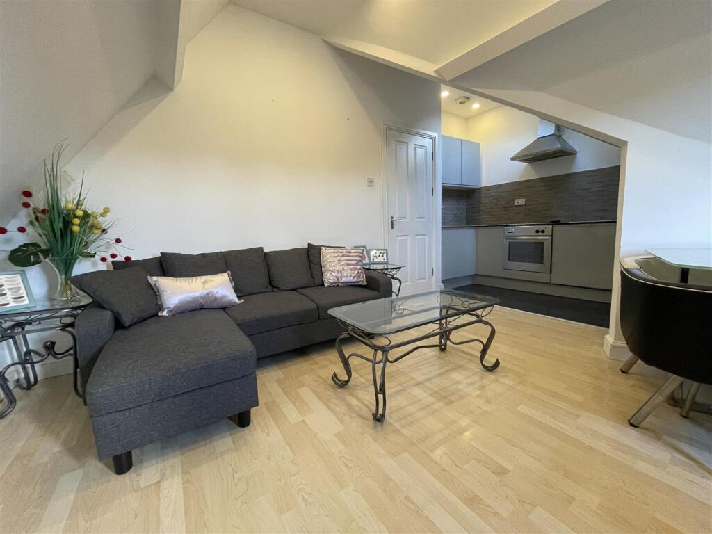 Main image of property: Gordon Road, Cardiff