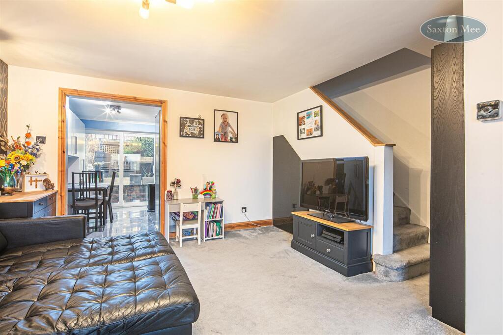 Paterson Close, Stocksbridge, Sheffield photo 4