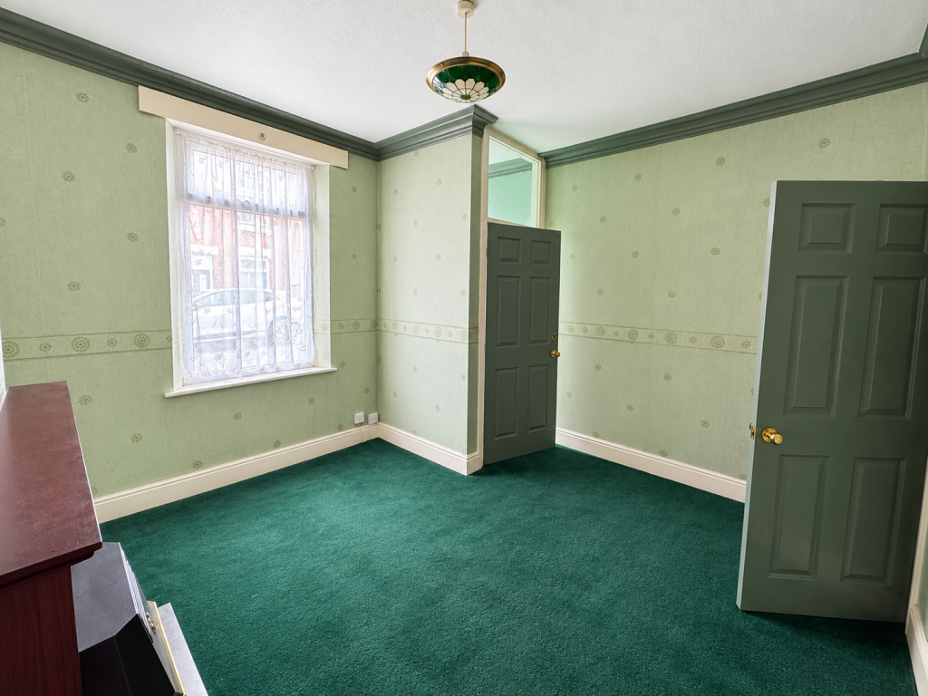 House in Doncaster, South Yorkshire - More