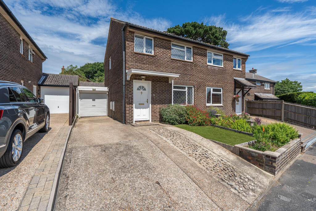 Main image of property: Lionheart Way, Bursledon, Hampshire