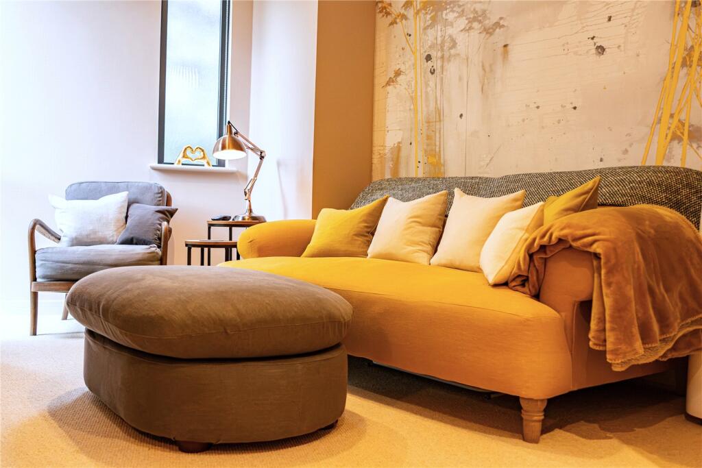 Apartment in Malvern Hills, Malvern - View 4