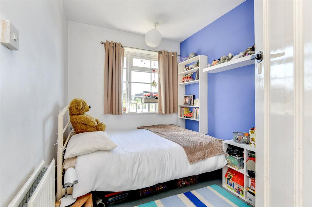 House in Brighton - More