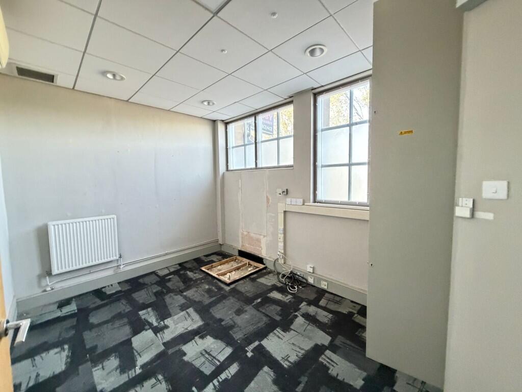 Additional image 3 of High Street, Smethwick, West Midlands, B66