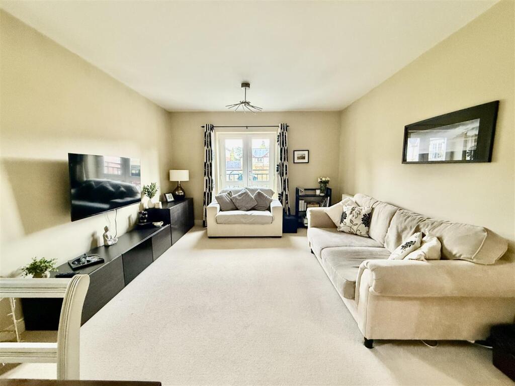 Apartment in Darlington, Pierremont - View 2
