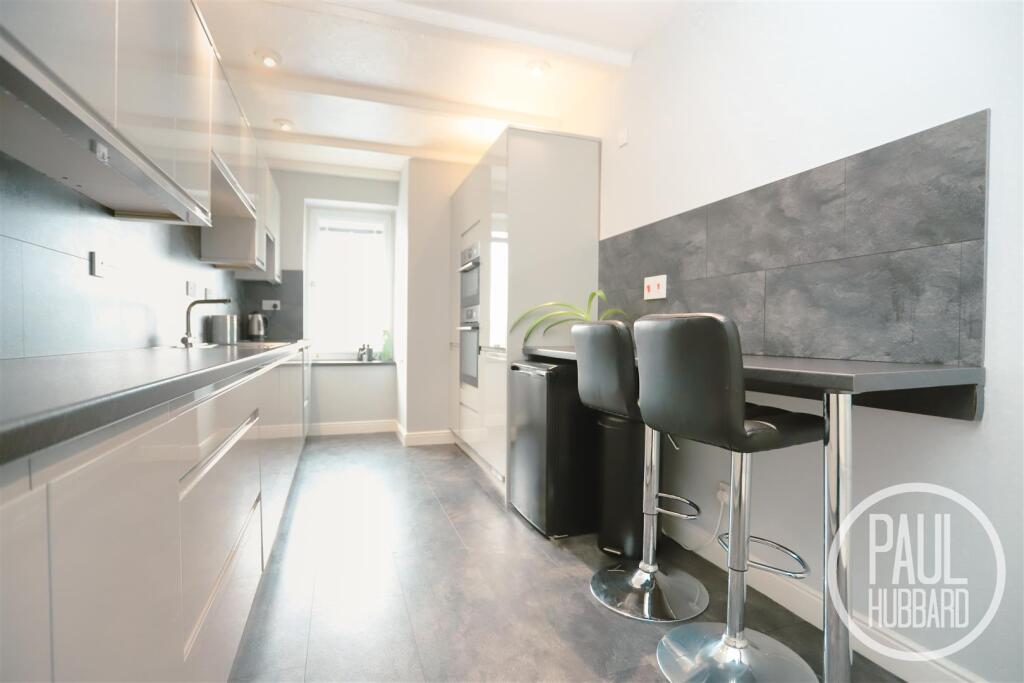 Apartment in East Suffolk, Oulton Broad - More