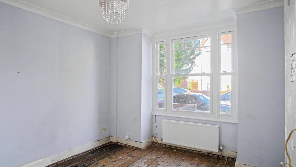 Apartment in London - View 2