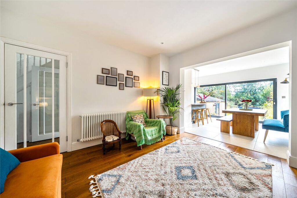 House in Kingston upon Thames - View 3