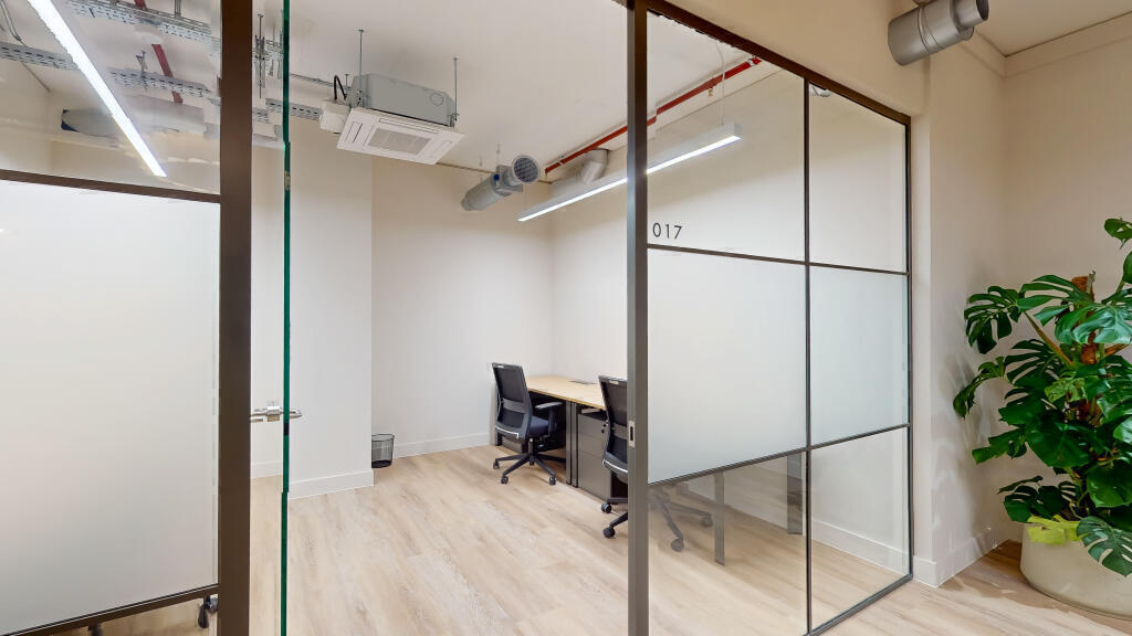4 Person Office B