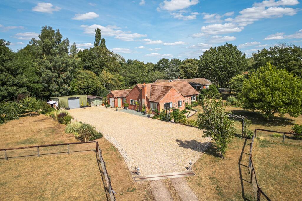 Main image of property: Wonderful Detached Bungalow with Equestrian Facilities and 4.5 Acres in Wicklewood