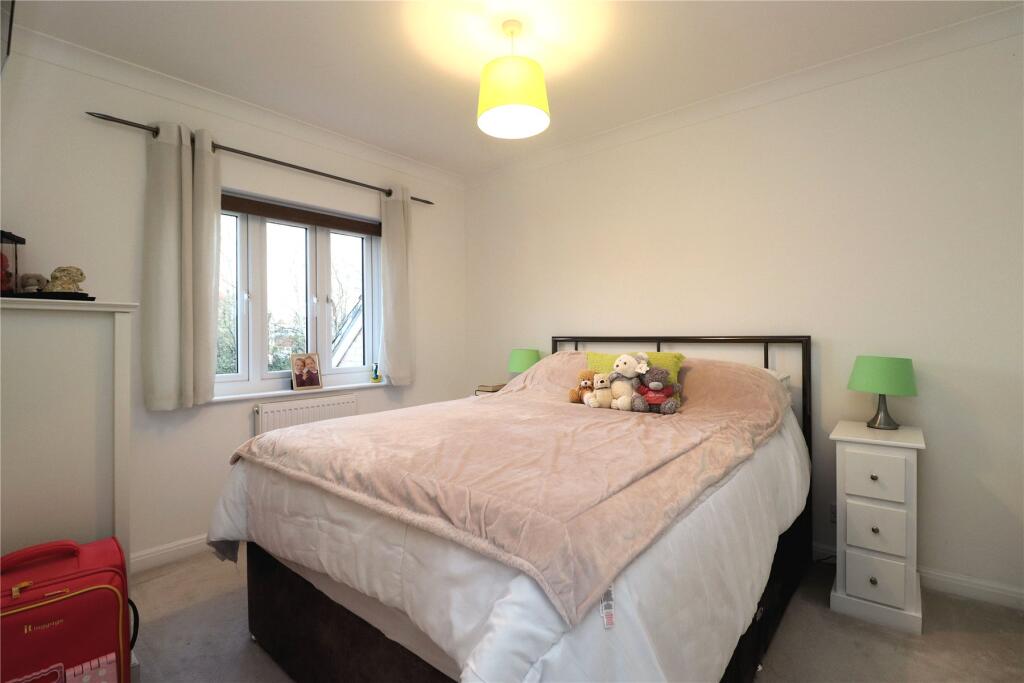 Hoebrook Close, Woking, Surrey, GU22 - More