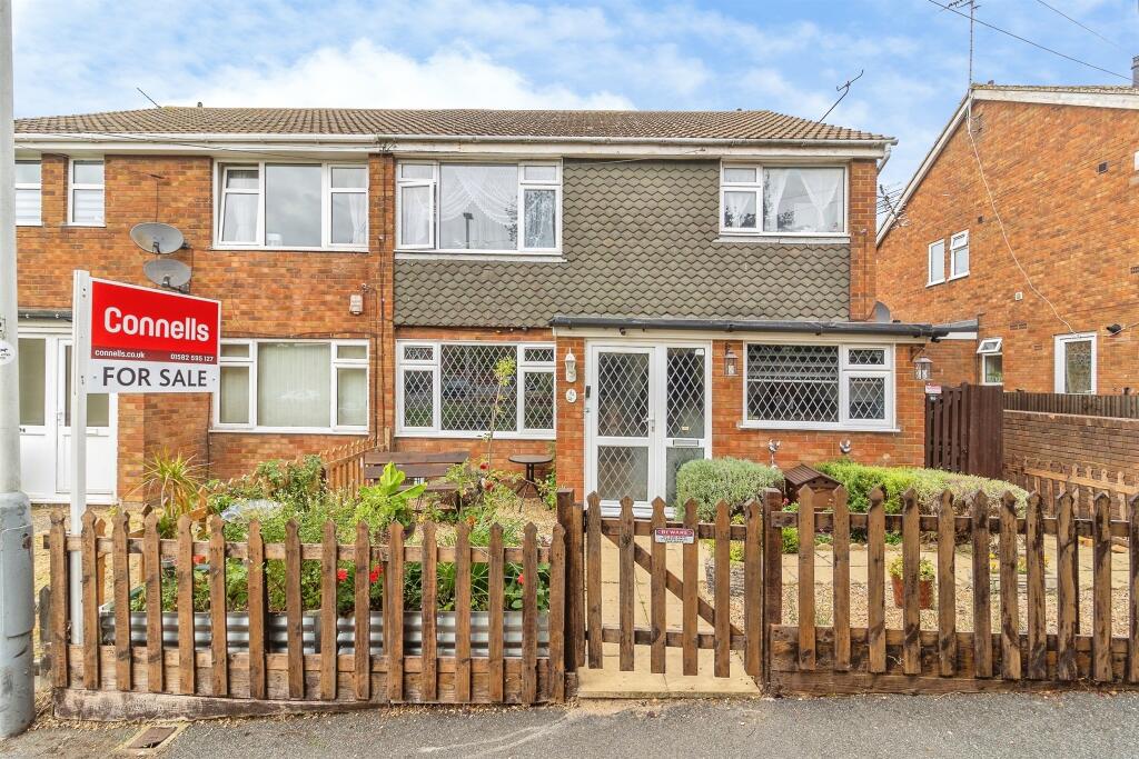 Main image of property: Kinross Crescent, Luton