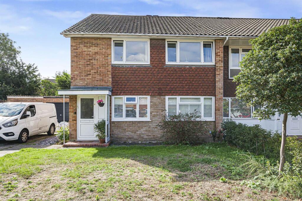 Main image of property: Lydd Close, Sidcup, DA14 6RH