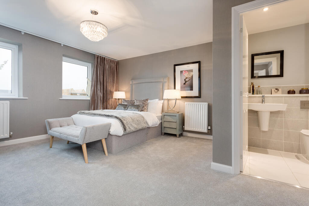 House in Haywards Heath, Lindfield - More