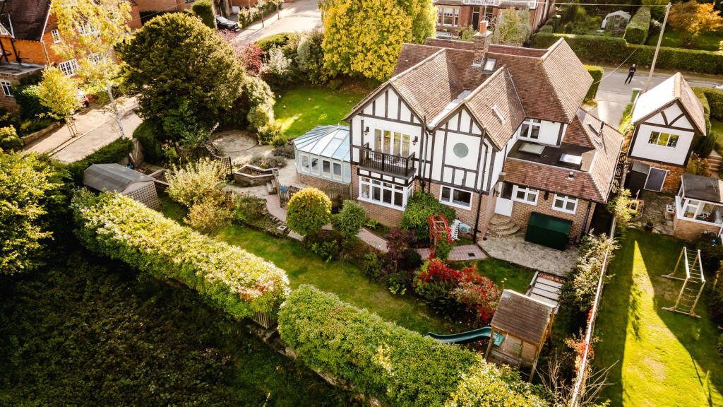 Main image of property: Rustwick, Tunbridge Wells, TN4 8NR