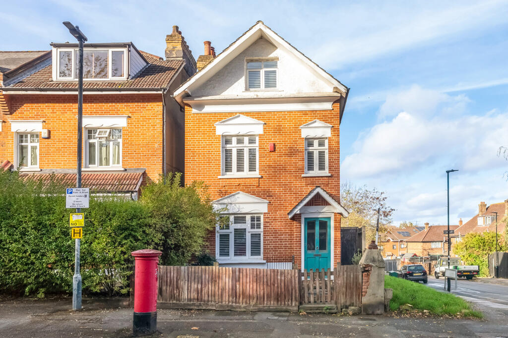 Main image of property: Charlton Lane, London, SE7