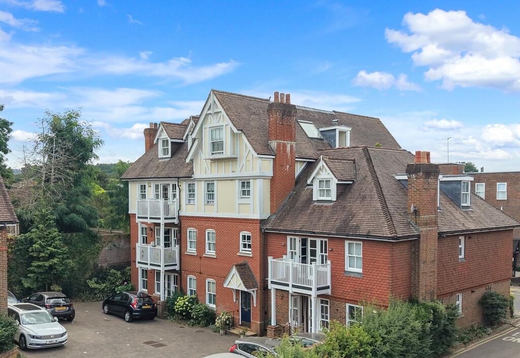 Main image of property: Chartwood Place, Dorking, Surrey, RH4