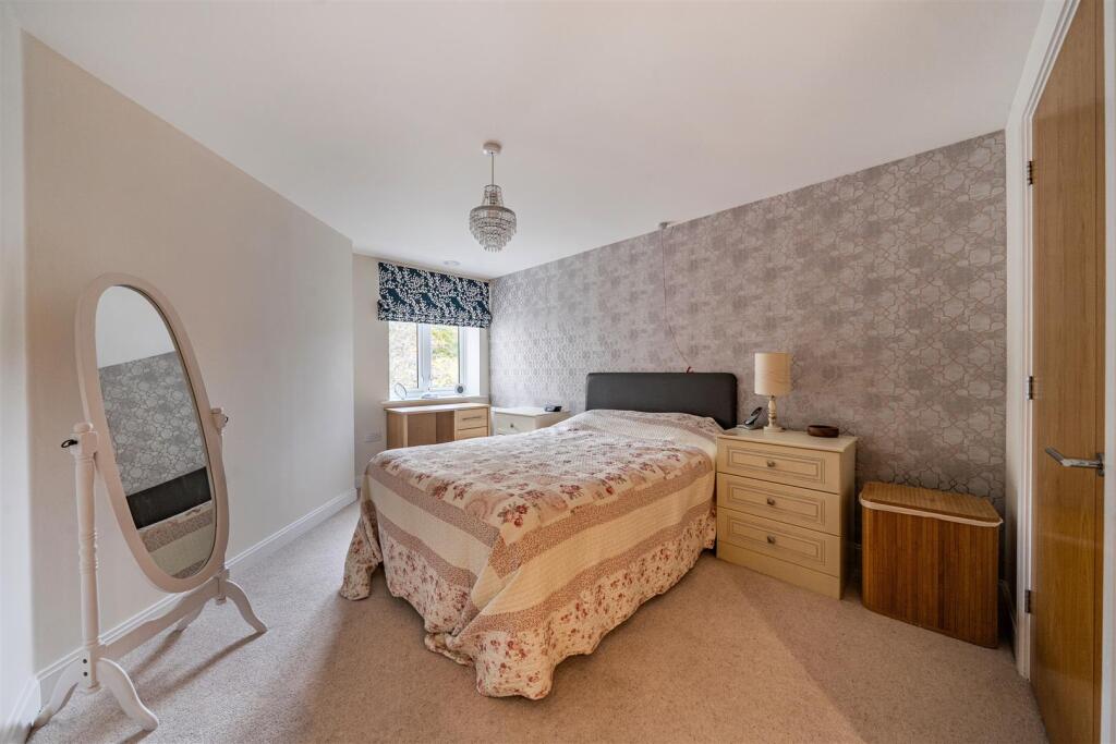 Bath Road, Devizes photo 3