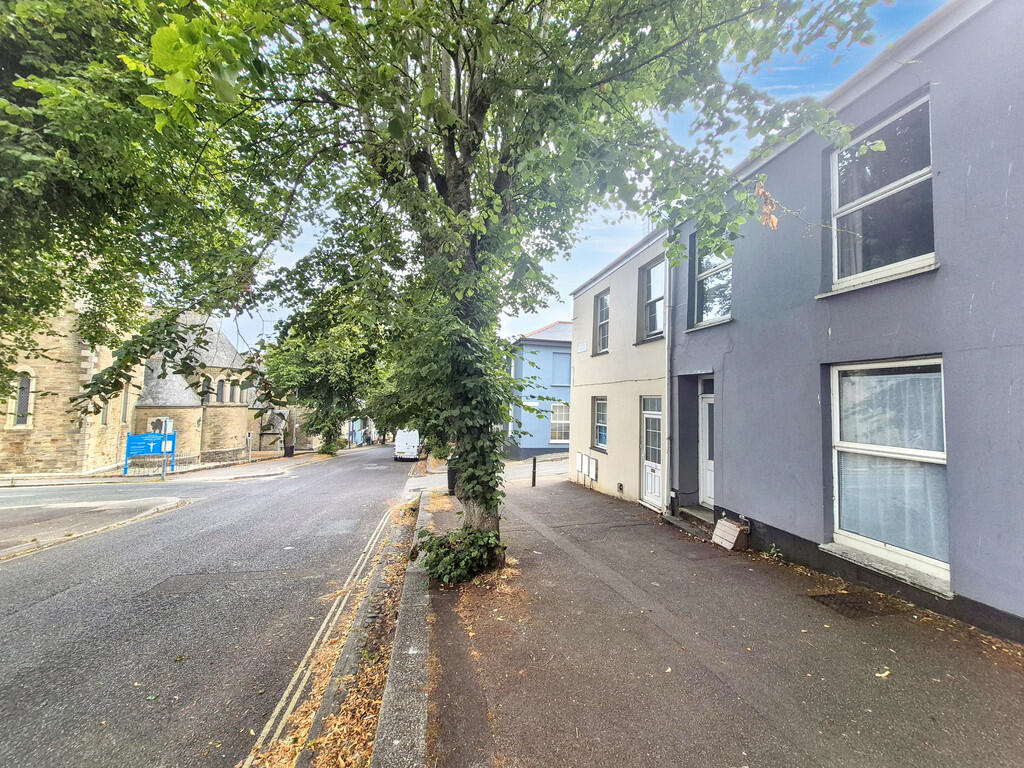 Main image of property: Killigrew Street