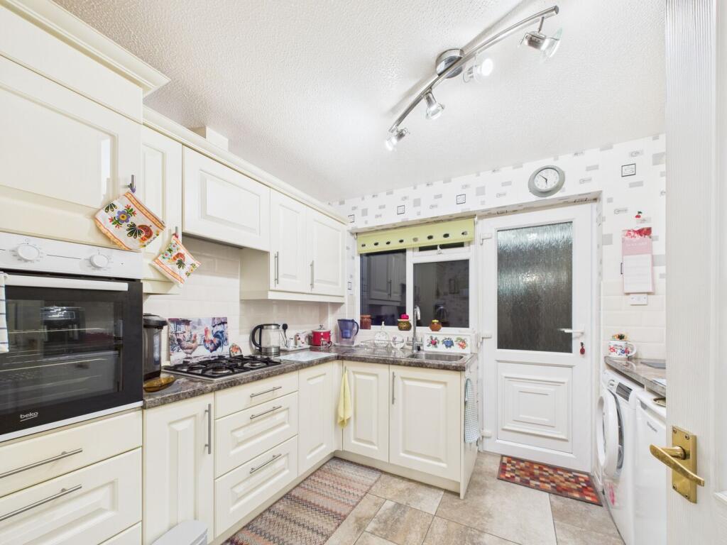 House in Wolverhampton - View 3