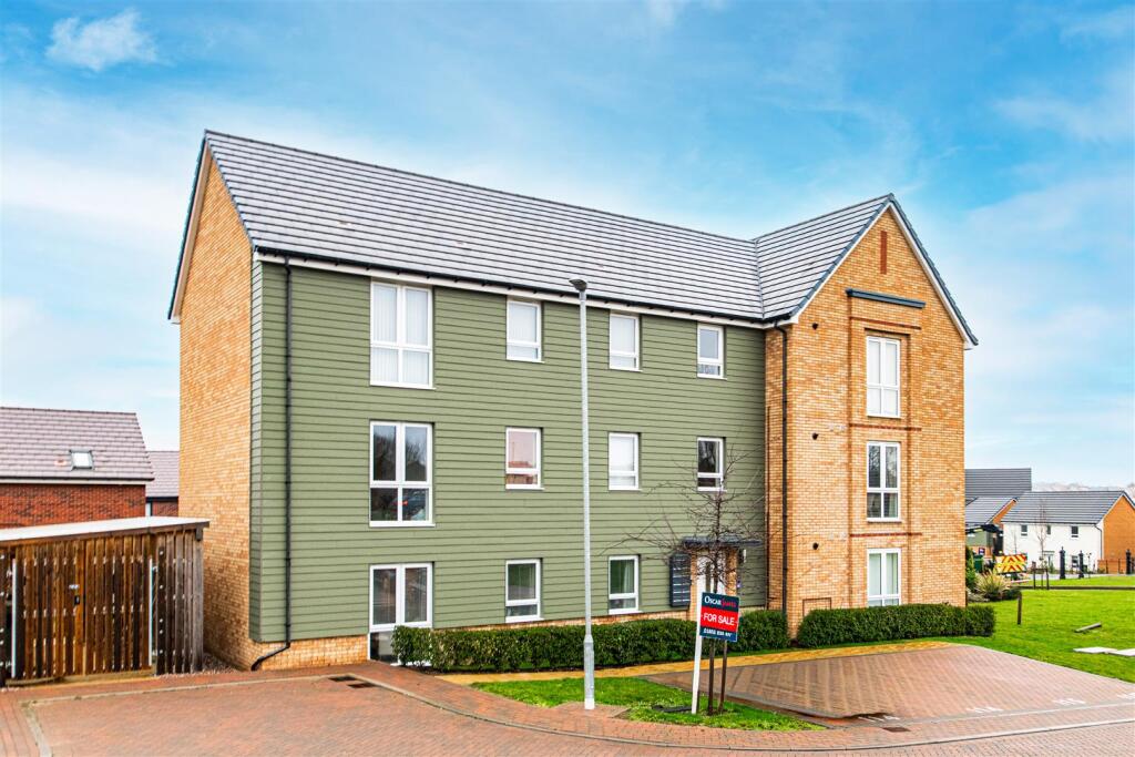 Main image of property: Flat 1, 25, Bunnet Road, Wellingborough