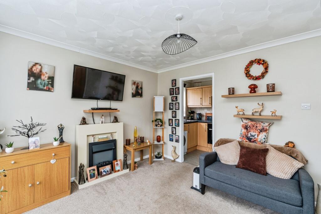 Apartment in Southampton - View 4