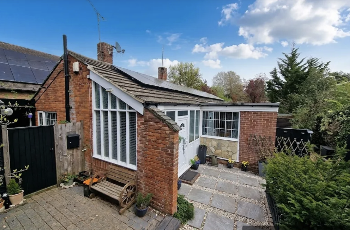 House in Maidstone, Ulcombe - View 2