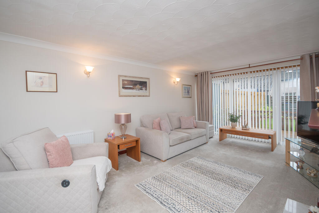 House in Cumbernauld, North Lanarkshire - View 2