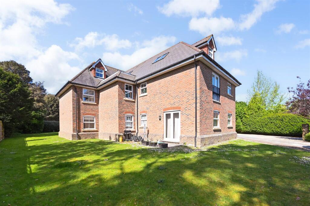 Property photo 8