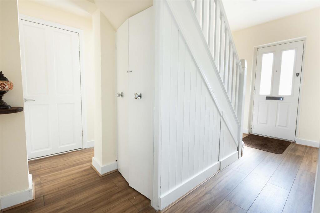 House in Solihull, West Midlands - View 3