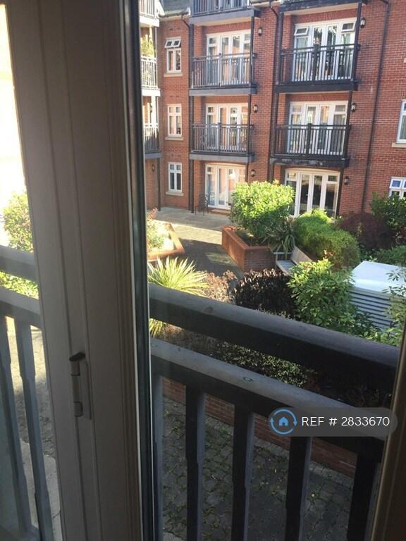 Main image of property: Leret Way, Leatherhead, KT22