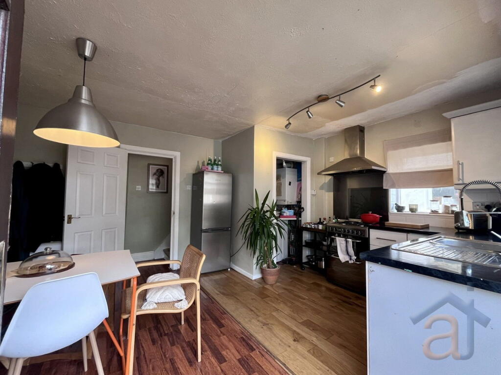 House in Preston - View 3