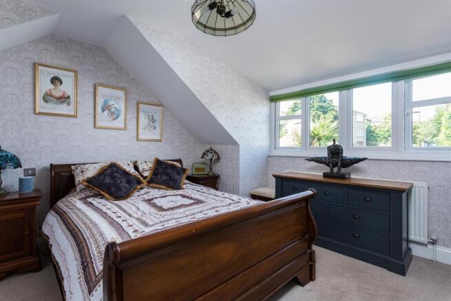19 Eastgate Close-25.jpg
