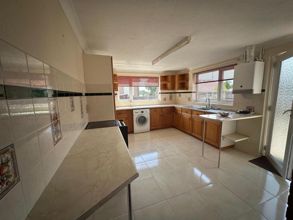 Denny Avenue, Haughley, Stowmarket - More