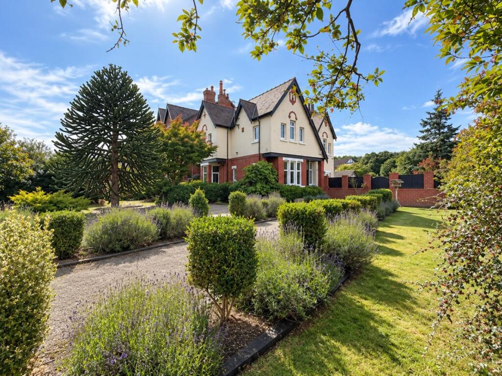 Main image of property: Norwood Avenue, Southport, PR9 7EG