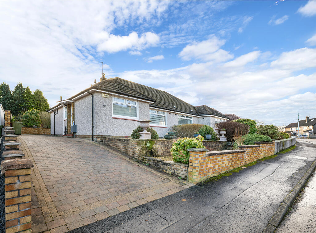 Main image of property: 32 Norfolk Crescent, Bishopbriggs, Glasgow, G64
