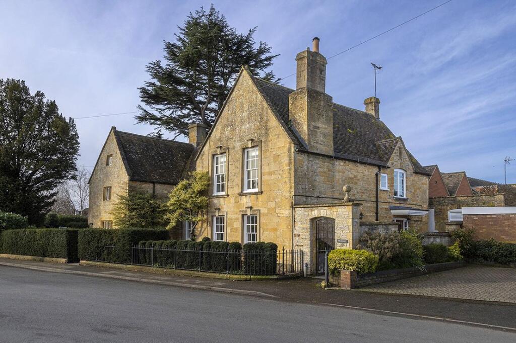 Main image of property: High Street, Badsey, Evesham, Worcestershire, WR11