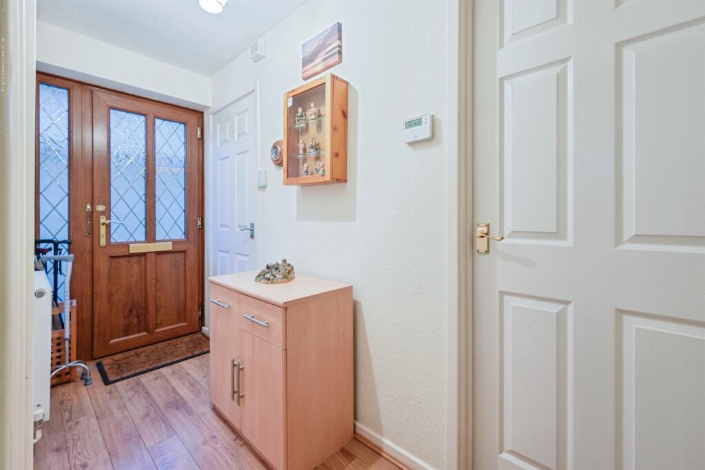 Melfort Close, Sinfin, Derby photo 4